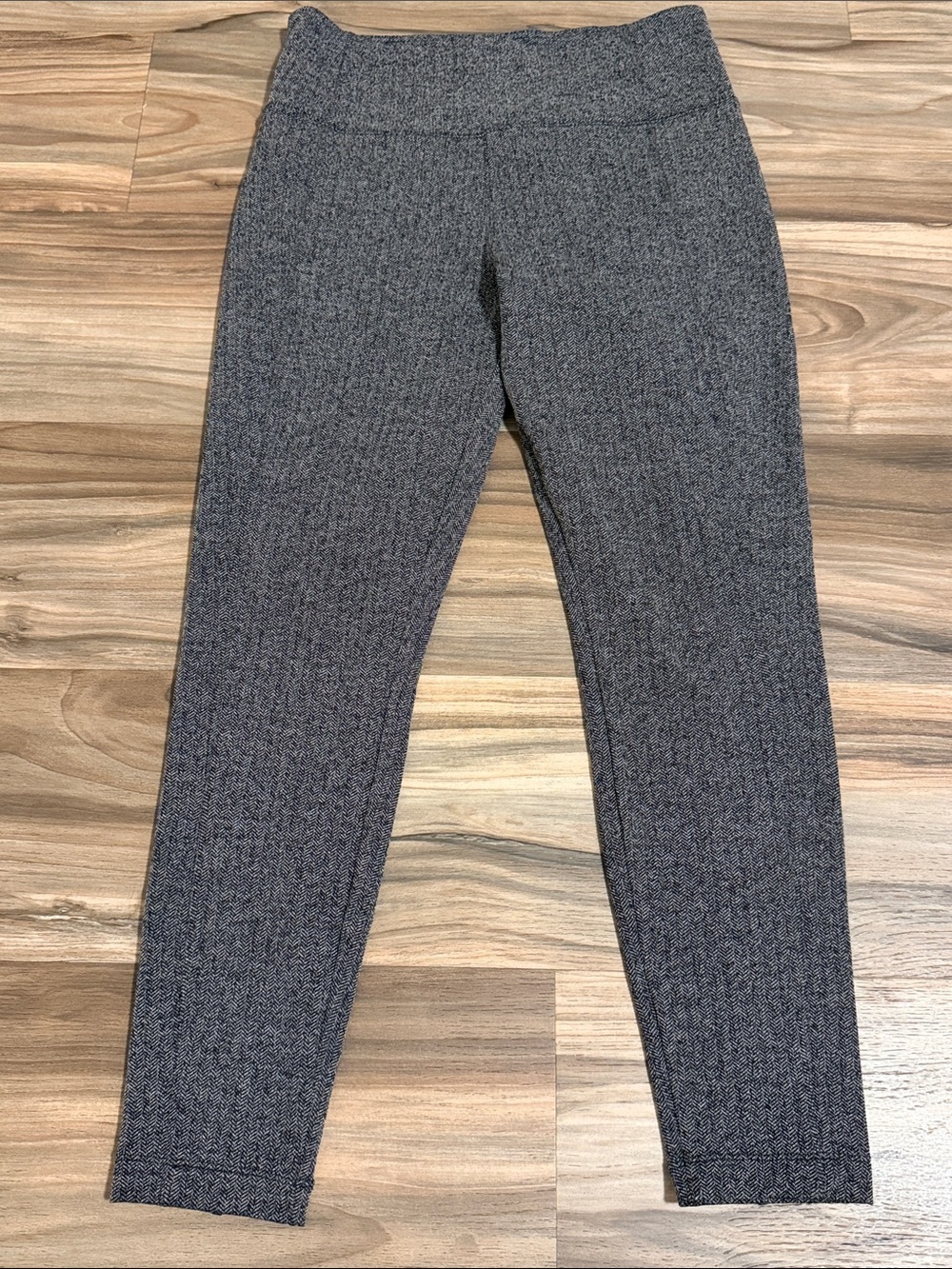 Athleta Delancey Herringbone Tight Women’s M Black Gray Leggings